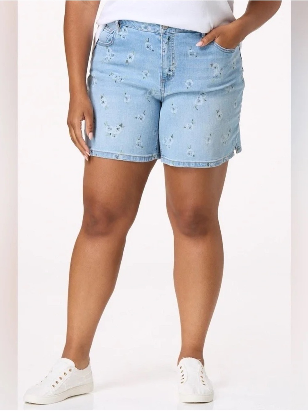 Cato | PLUS SIZE FLORAL PRINT DENIM SHORTS